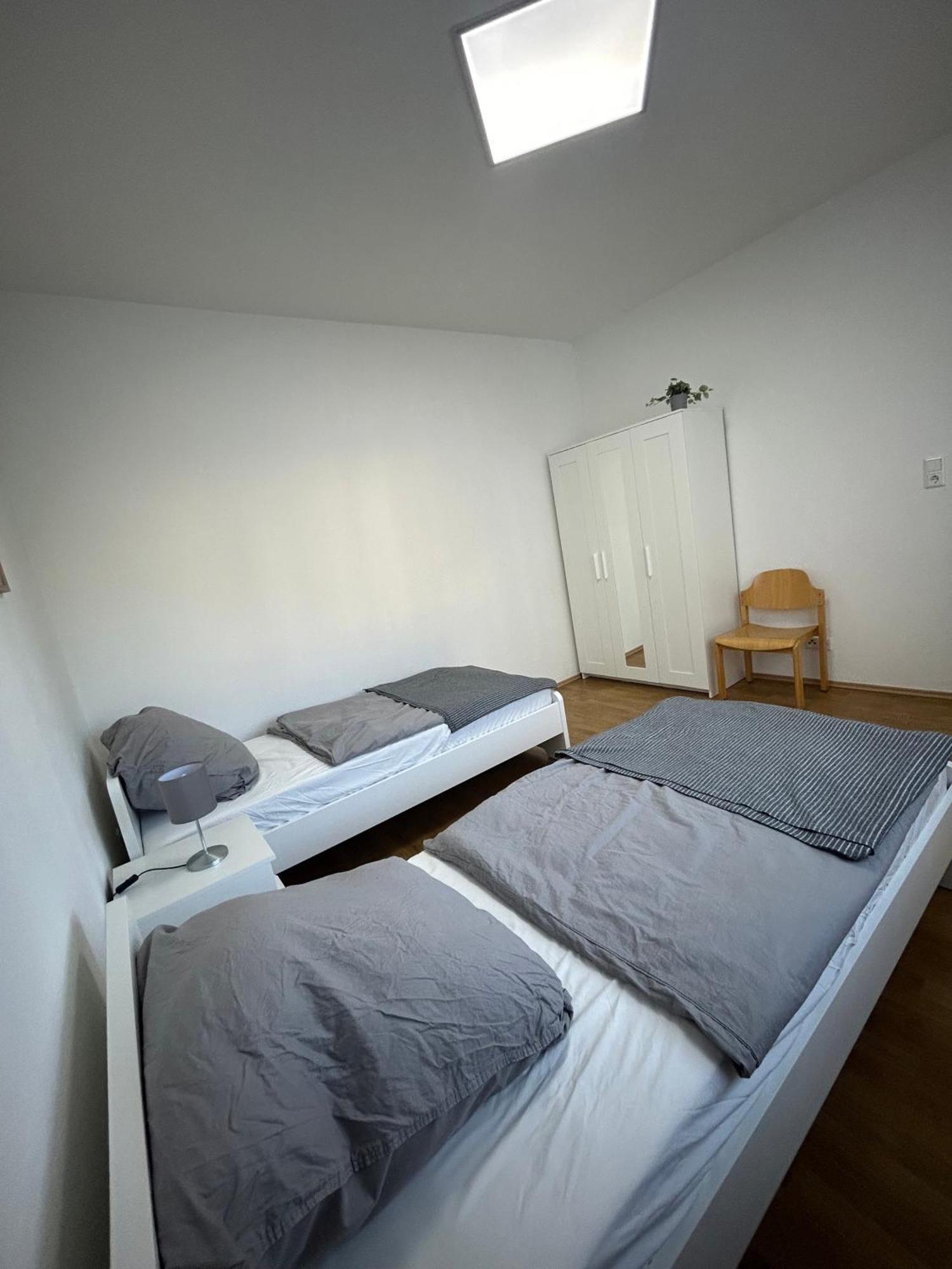 Gemuetliche Ferienwohnung - Voll Ausgestattet, Zentral Aber Ruhig ! ヴッパータール エクステリア 写真