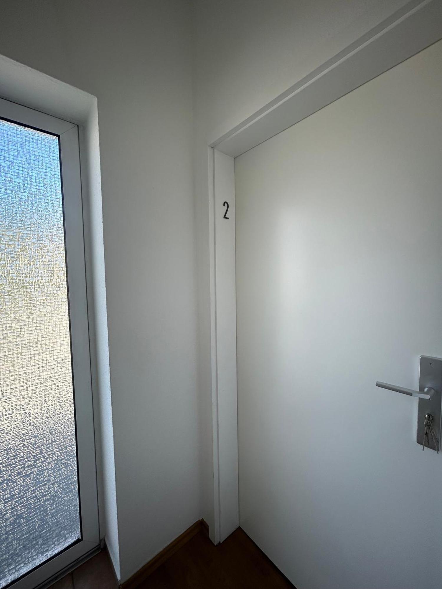 Gemuetliche Ferienwohnung - Voll Ausgestattet, Zentral Aber Ruhig ! ヴッパータール エクステリア 写真