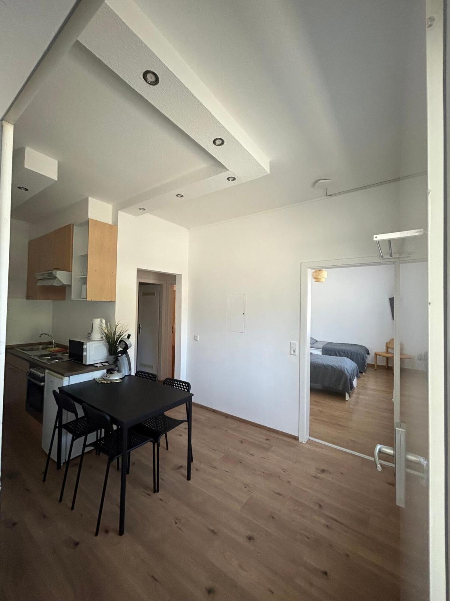 Gemuetliche Ferienwohnung - Voll Ausgestattet, Zentral Aber Ruhig ! ヴッパータール エクステリア 写真